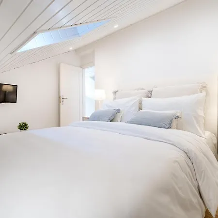 Charming Apartment-1 Minute To The Appartement